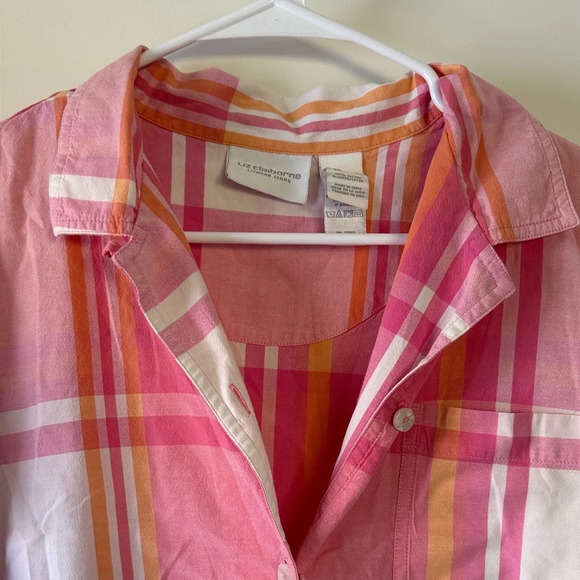Liz Claiborne Pink Plaid Button Down Shirt / A62 - Picture 2 of 5